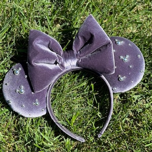 NEW Perfect Pearls Velvet Park Ears