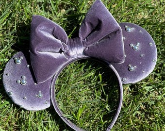 NEW Perfect Pearls Velvet Park Ears