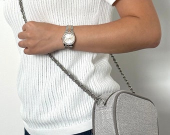 Embroidered Canvas Crossbody Bag: Personalized Sidebag with Chain