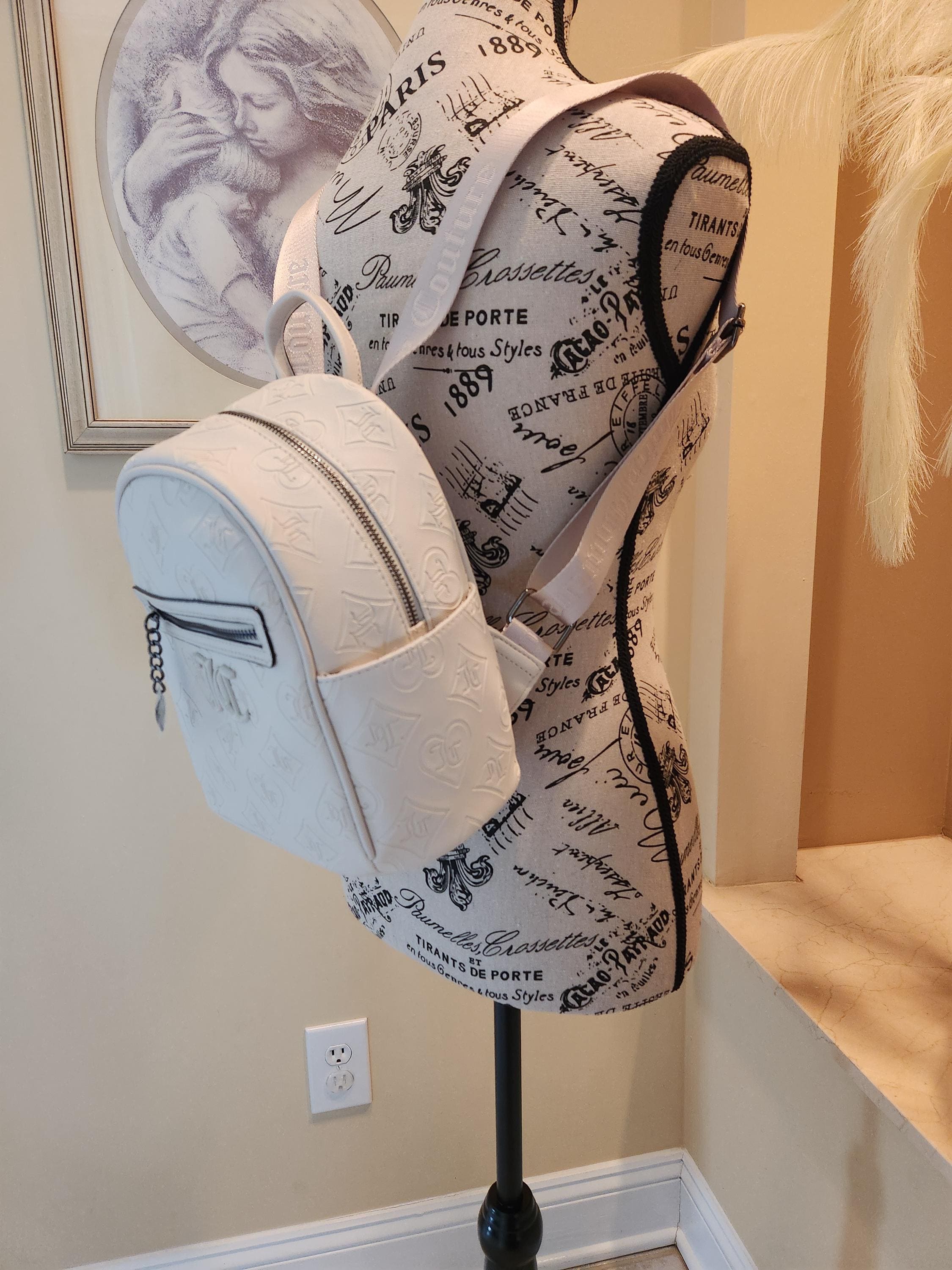 Juicy Couture Crystal Good Times Backpack Cream ( off White Juicy Couture Crystal Good Times Backpack Cream ( off White