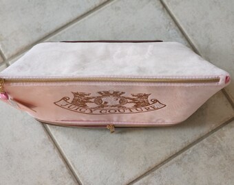 Juicy Couture XL Travel Cosmetic Bag Velvet Ligh Pink and Brown