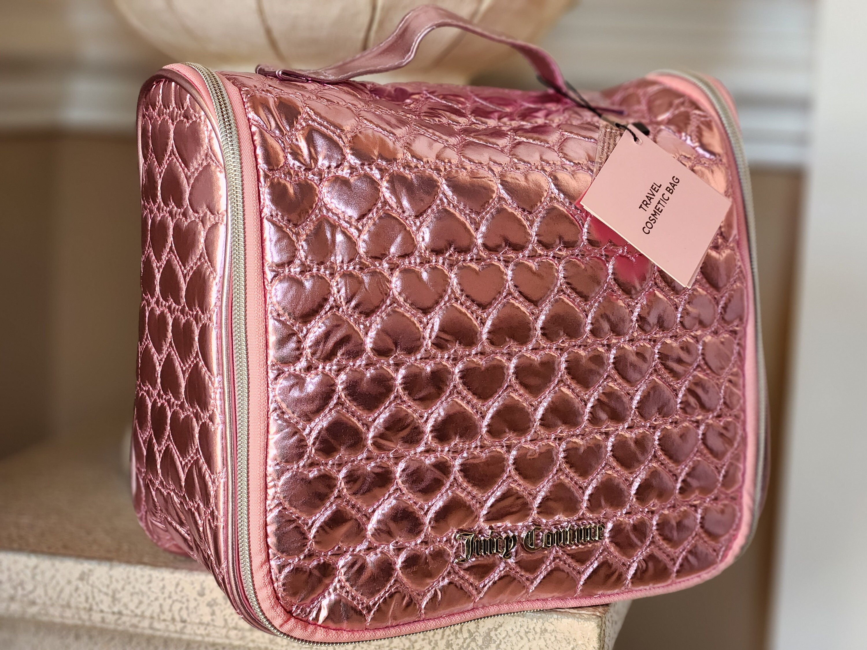Juicy couture travel cosmetic bag hanging bag with compartments metallic  pink super fancy large weekender orginazer case