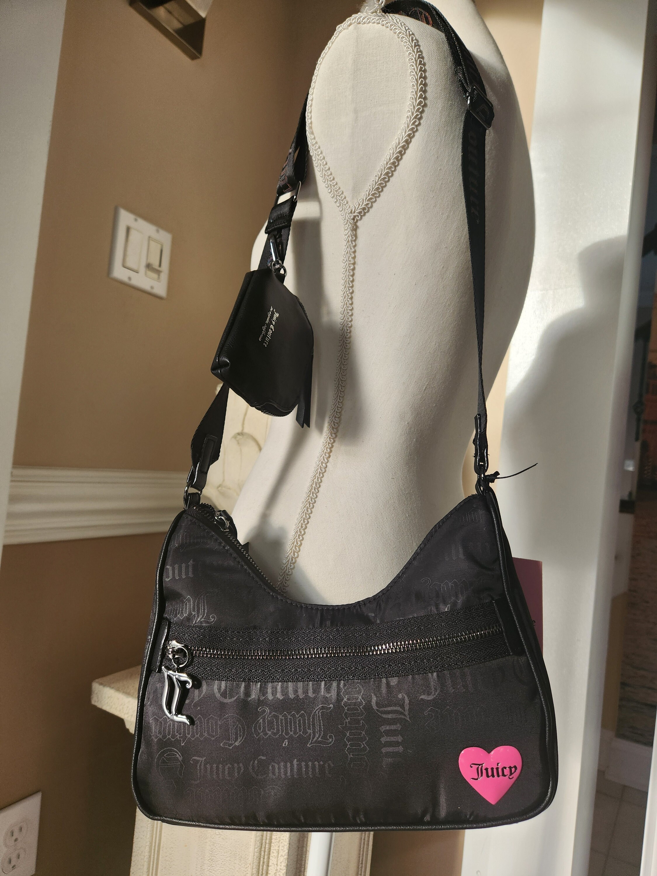 Juicy Couture \