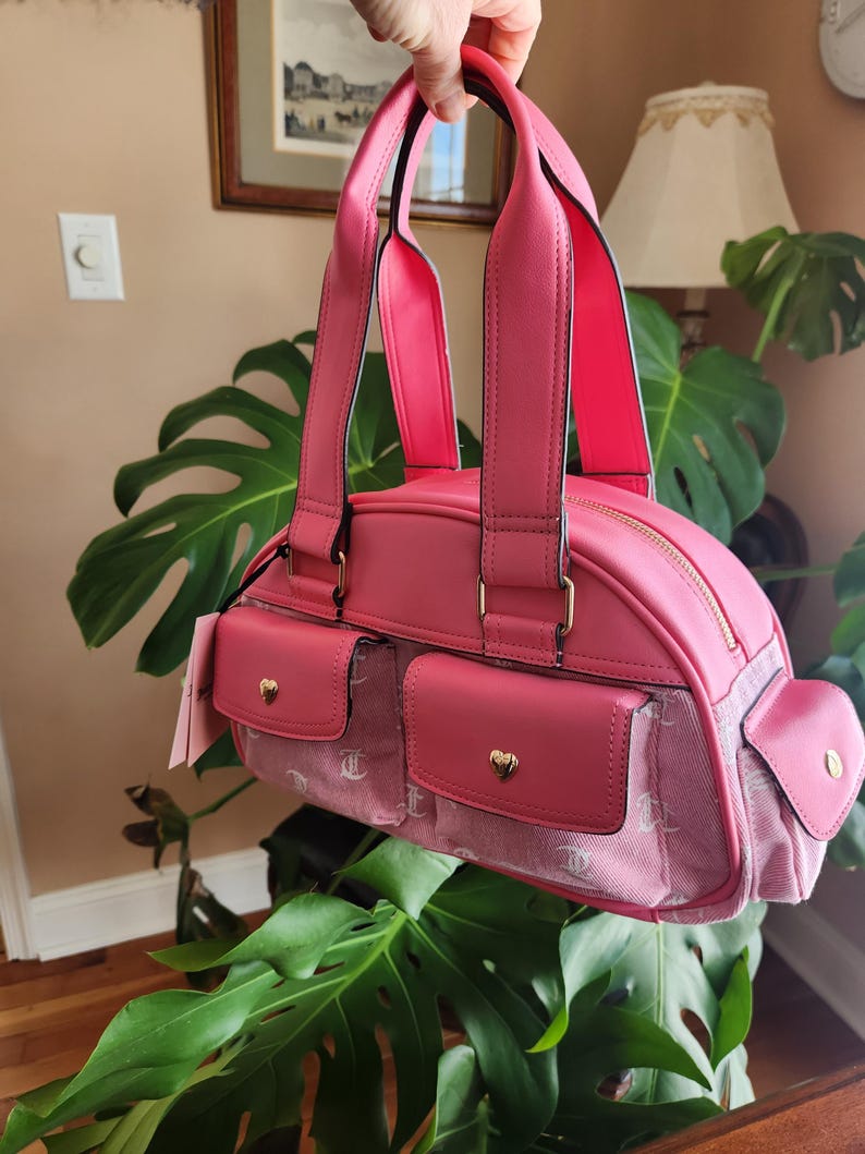 Juicy Couture pink and white lemonade pack it up bowler shoulder bag 2 front pockets accent and printed logo all over the purse image 5