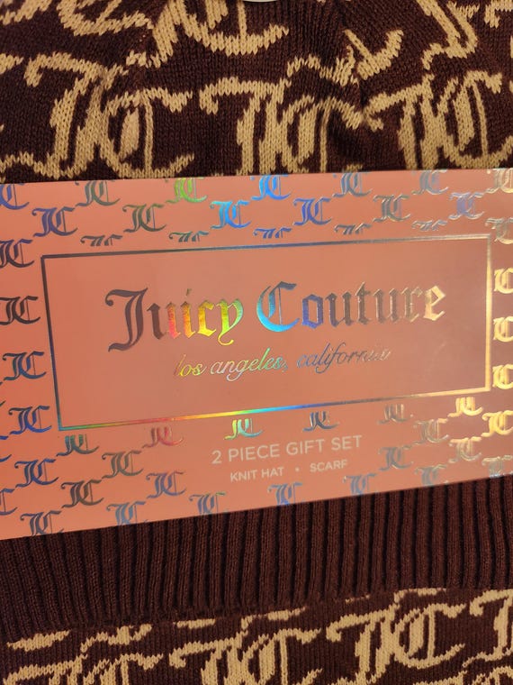 Juicy Couture 2 Pieces Gift Set: Knit Hat and Scarf Brown  display picture 2