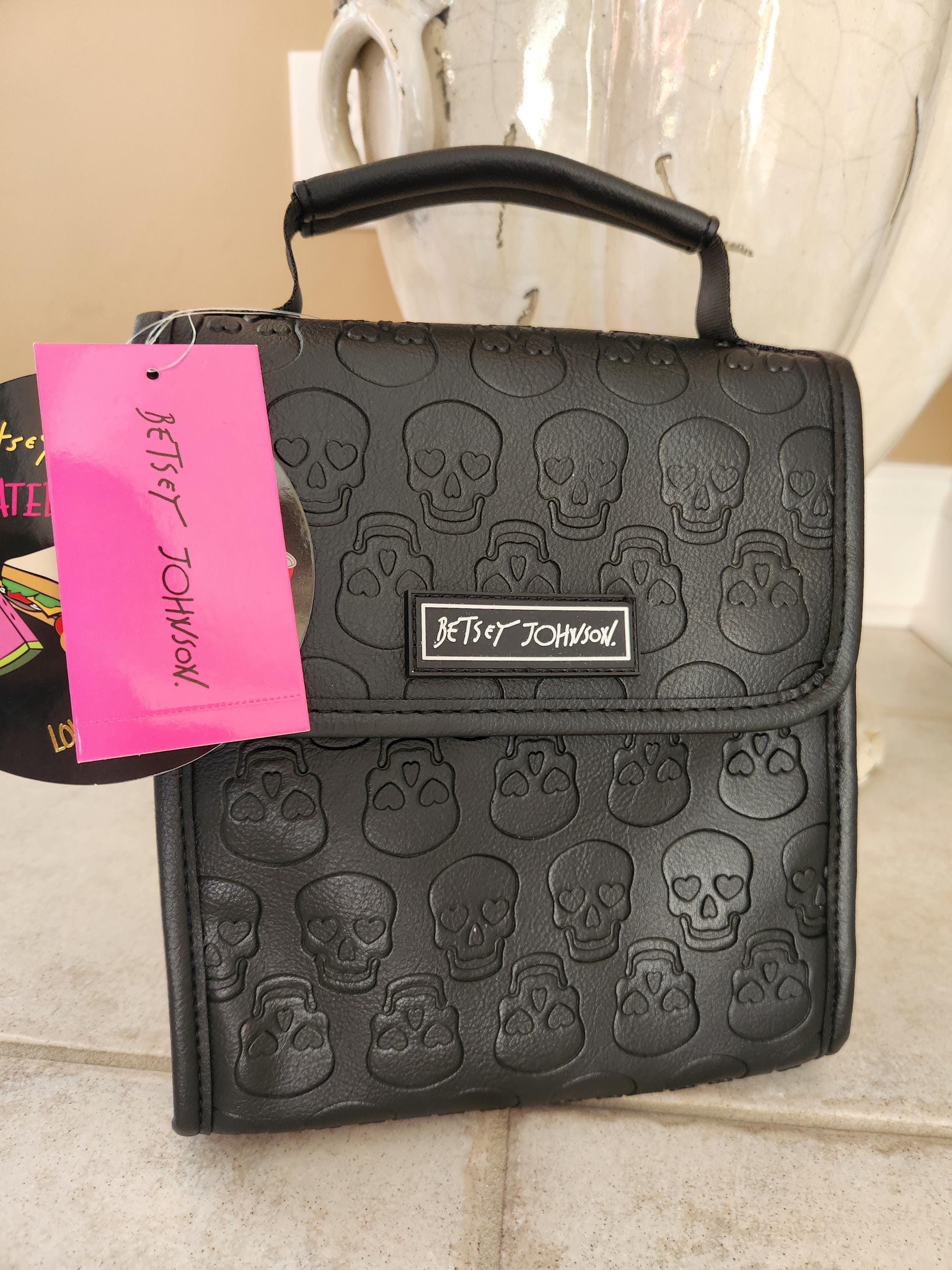 ケース付 日本統一 1〜44 ＋ すじぼり 計48巻セット Betsey Johnson Insulated Lunch Tote Black Embossed Skulls and Logo