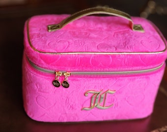 Juicy couture cosmetic travel bag Hot pink with gold tone hardware and toiletry bottle large velvet makeup bag
