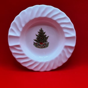 Vintage Christmas Tree Ashtray/Small Tray