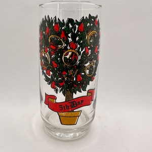 Vintage Pepsi 12 Days of Christmas Glass--Day 5--Five Golden Rings!
