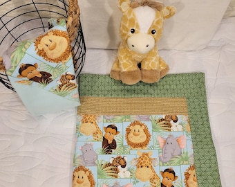Jungle Safari Baby Deken, safari kinderkamer beddengoed, giraffe, leeuw, aap, olifant baby quilt, giraffe beddengoed, jungle dieren deken.