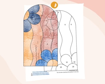 Puede incluir: Un diseño de patrón de vitral con un diseño de onda retro en un esquema de color azul, naranja y rosa. El patrón está numerado para facilitar la referencia. El texto "Stained Glass Pattern: Retro Waves" está incluido en la imagen.