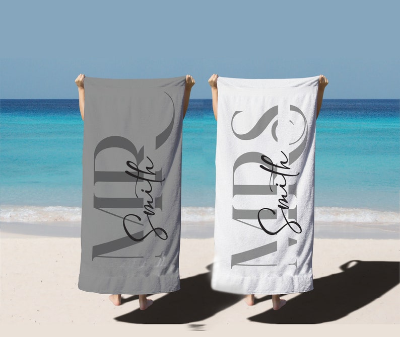 Custom Couple Towel,Personalized Mr. and Mrs. Beach Towel, His and Hers Newlywed Gift, Just Married Bride Gift, Wedding Gift,Honeymoon Gift