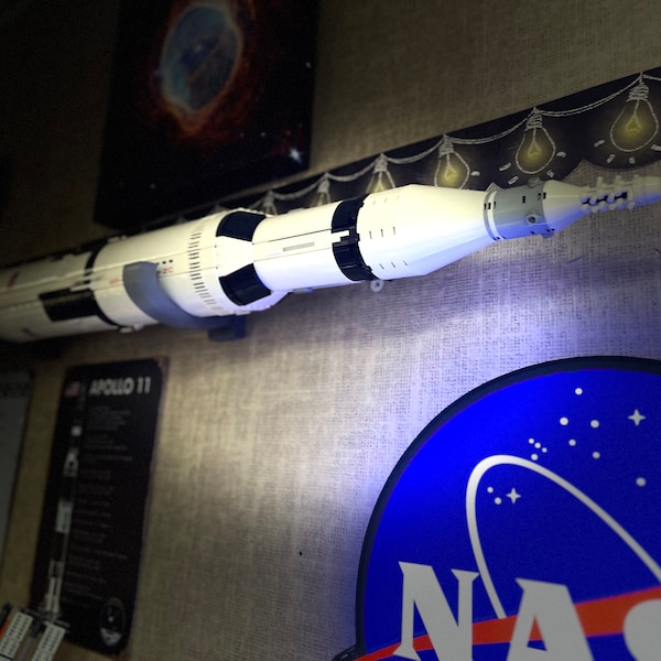 Supports muraux LEGO Saturn V