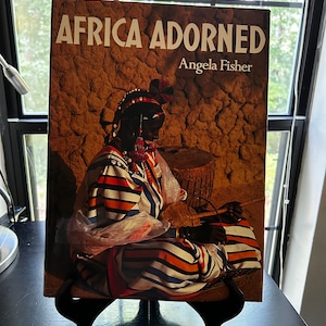 Vintage Africa Adorned by Angela Fisher / 1992 Reprint of 1984 Publication. Rare find!!!