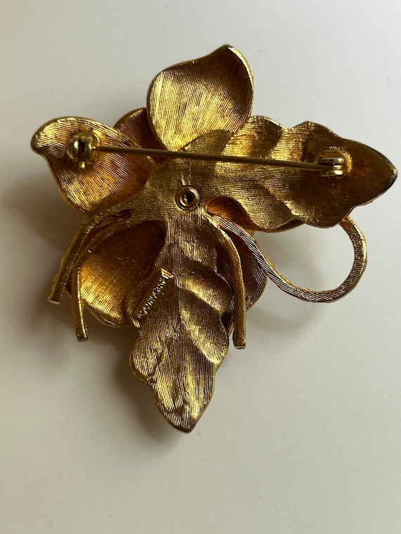 Vintage Very Rare Corocraft Gold-toned Flower Bro… - image 2