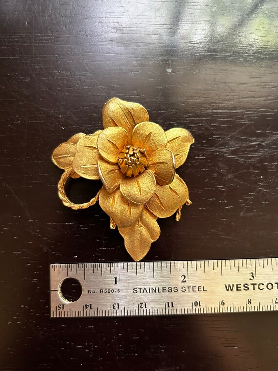 Vintage Very Rare Corocraft Gold-toned Flower Bro… - image 5