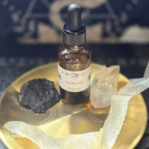Snake Oil-Serpent Oil-Snake Ritual Oil-Hoodoo Oil-Witchcraft Oil-Hoodoo/Witchcraft Supplies