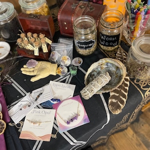Pudełko z tajemnicami czarownic - magiczne pudełko z tajemnicami - zaskakujące kryształy, tarot, książki, zioła, dekoracje ścienne czarownic - zestaw czarownic - zaopatrzenie Wicca - prezent czarownic