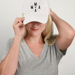 MAMA Embroidered Hat, Embroidered MAMA Baseball Cap, Mother&#39;s Day Gift, Gift for Mom, Mama Cap, Mom Baseball Hat, Mom Hat