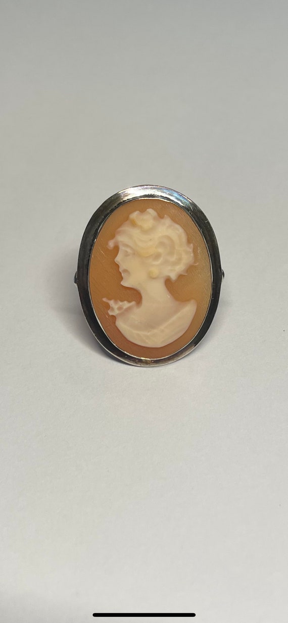 Rare Large Vintage Cameo Ring