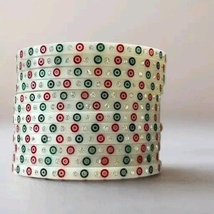 Vita stenarmband, Plain Patti Punjabi Chooda, Raj asthani Plain Pola Armringar, Röd Vit Kopparpläterad armring, Bangoli-armband i akryl