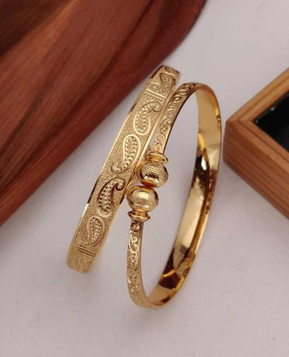 Celebrity Style Kada Bracelet/Gold Plated Waterproof Jewelry : Amazon.in:  Jewellery