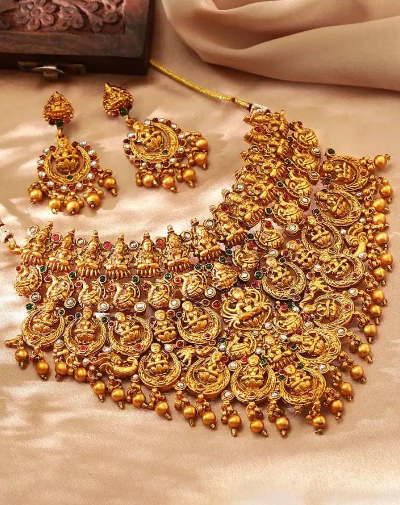 South Indian Gold Plated Temple Laxmi Bridal Choker Necklace Set