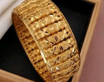 Sabyasachi Designer Gold Kada Bangle, Big Size Golden Bracelet, Indian Jewelry, Gold Plated Bangles, Gold Jewelry, Designer Hand Kada