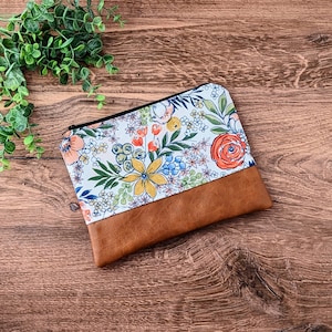 Wildflower Makeup Bag: Floral cosmetic bag and travel pouch
