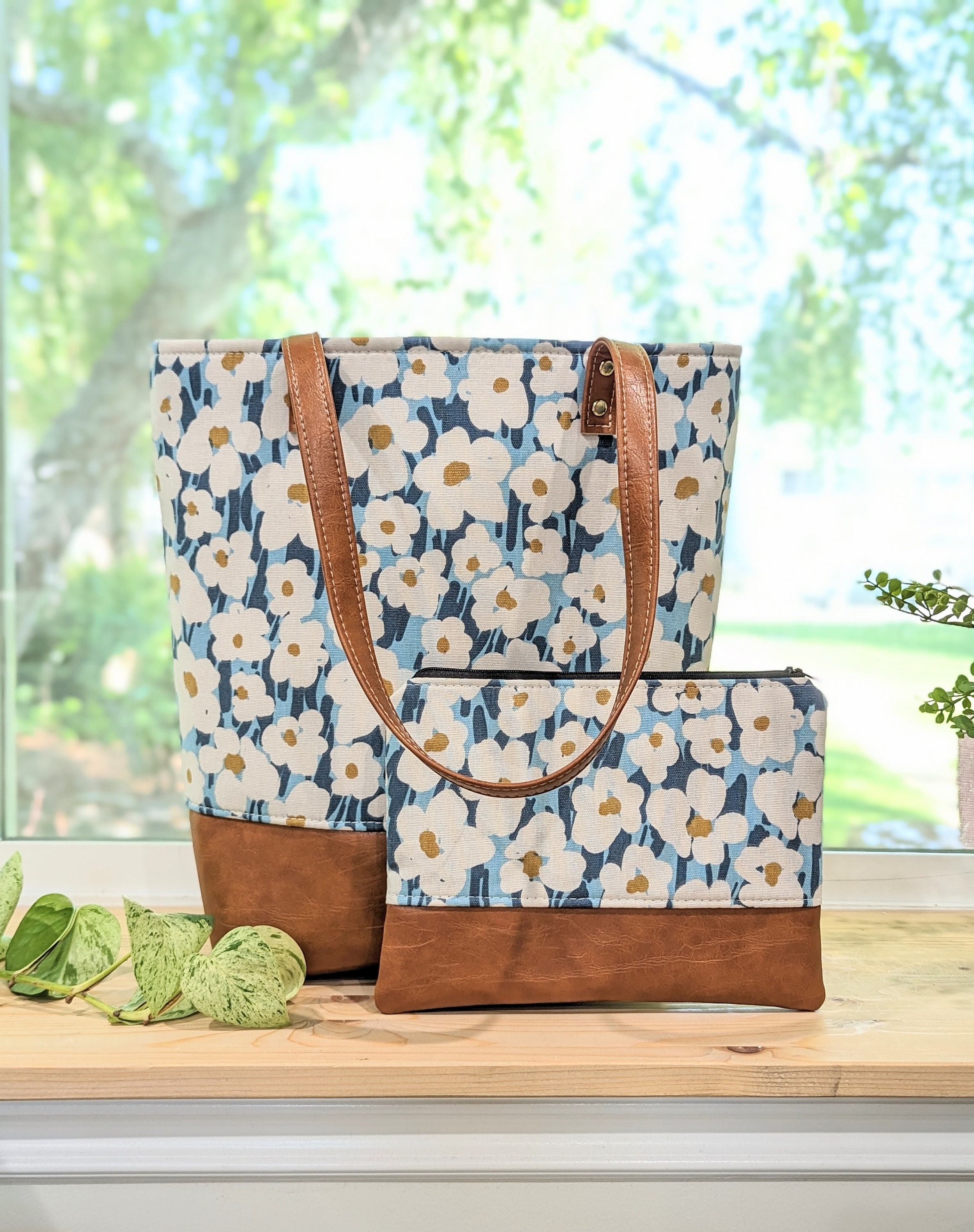 Multicolor Daisy Flower Wicker Bucket Purse main image 1