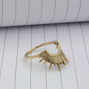 Rising Sun Ring, Vintage Brass Ring, Spike Ring, Sun Gold Ring, Minimalist Ring, Isobel Ring, Sunburst Ring, Delicate Ring, Mothers day gift
