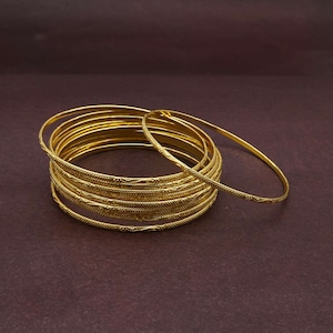 Golden bangles/new arrival/new look bracelets/Indian Traditional Gold Bridal Bangles Bridal ,Party,Function Each Design Sets,Hammered Bangle