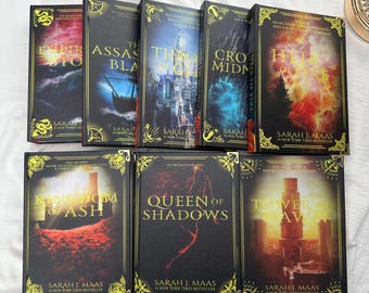 Throne of Glass Hardcover Book Set by Sarah J. Maas – Fantasy Romance Novel Collection – Premium Collector Book Set