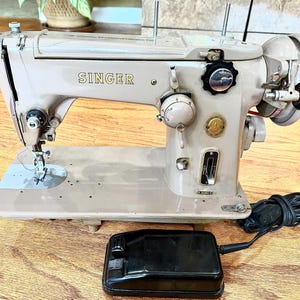 Vintage 1950’s Singer Model 306K Sewing Machine - Etsy