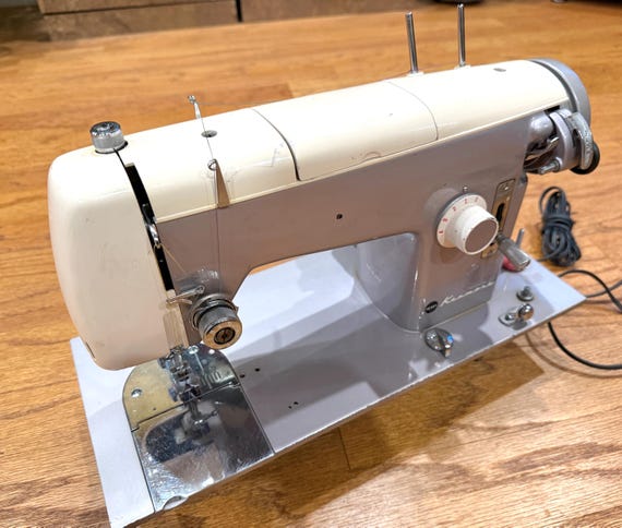 Vintage 1960's Sears Kenmore Model 158.523 Sewing Machine - Etsy