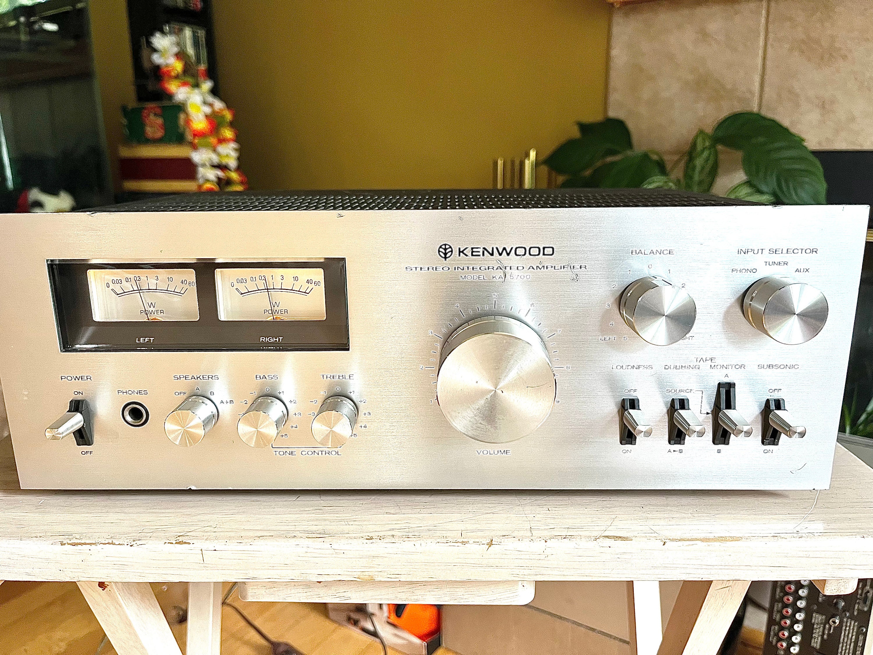 Vintage Kenwood KA-5700 Integrated Amplifier -