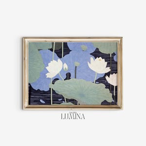 Lotus Flower Meticulous Painting Chinese Traditional Painting Gongbi Painting Asian Botanical Art Fine Art Hand-painted Oil on Silk Intricate Details Delicate Brushstrokes Elegant Floral Art Traditional Chinese Art Lotus Blossom Nature-Inspired