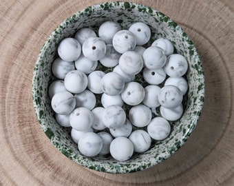 Perle silicone 15mm blanc marbre