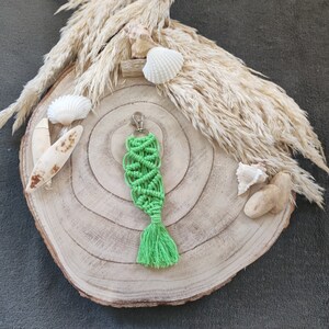 Macrame keychain