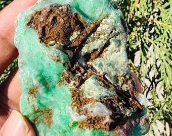 Large size Natural Green chyrysoprase Rough /Chrysoprase Raw Chunks/Chrysoprase Rocks/Chrysoprase For Making Jewelry 350crt