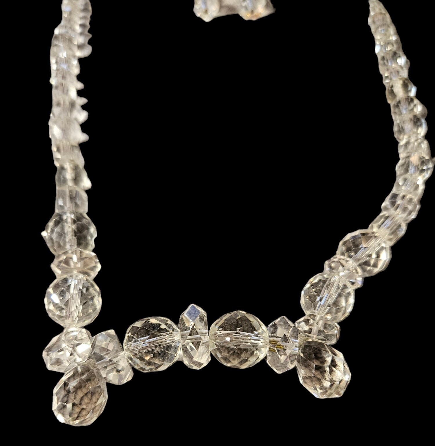Boucles D'oreilles Vintage En Perles Anciennes Et Cristal à Facettes - Occasion, Fermoir Crochet, Style Pendant