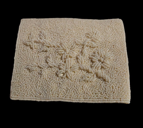 Exquisite Handmade Beaded Wallet
