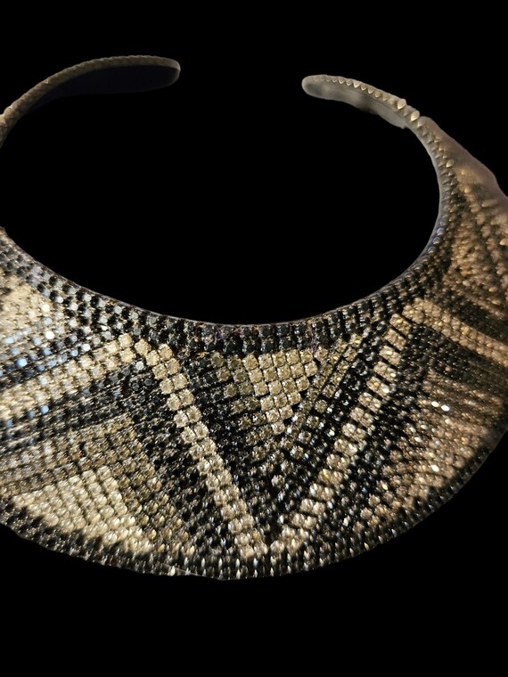 Super Groovy 1970's Art Deco Choker - image 3