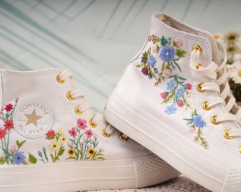 Beach Wedding Shoes/Wedding Shoes/Floral Converse/Birthday Gifts/Converse Embroidery/Personalized Bride/Gift For Her/Gifts/Converse High Top