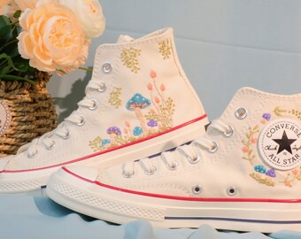 Aangepaste Converse geborduurde schoenen Converse Chuck Taylor jaren 1970 geborduurde bloemen Converse schoenen beste cadeau voor haar