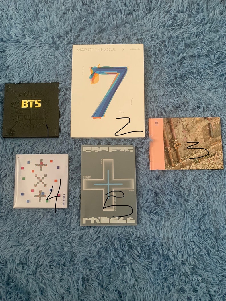 Kpop albums the photo card included image 1