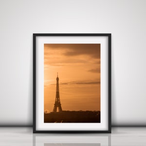 Digital download of Paris Eiffel Tower, Printable color photo poster, Paris architecture digital download, France printable wall decor