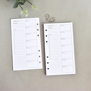 Peut inclure: Deux feuilles de papier blanc pour agenda avec impression à l'encre noire. Chaque page présente une mise en page hebdomadaire avec des sections pour les priorités, une liste de tâches à cocher, une grille et des colonnes pour les jours.