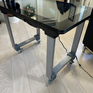 Rehausse de table et roulettes Arcade1UP Infinity - Version GRANDE, ajoute de la hauteur et de la mobilité