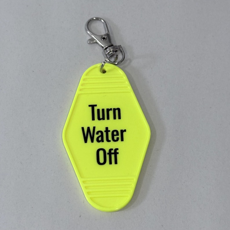 Retro Motel Keychain - Personalized 3D Printed Key Tag with UV Print Options - Custom Colors and Bulk Packs - 30+ Color Options imagen 8